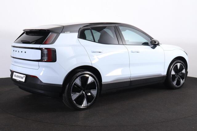 Volvo EX30 Single Motor Extended Range Plus 69 kWh - Adaptive Cruise Control - Elektrisch bedienbare voorstoelen - Climate Pack - Parkeercamera achter - Harman Kardon Audio - Getint glas - Verwarmde voorstoelen & stuur - Parkeersensoren voor & achter - Draadloze tel