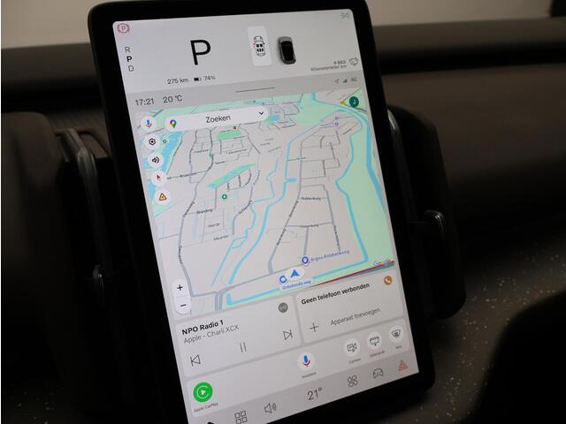 Volvo EX30 Single Motor Extended Range Ultra Automaat / Breeze Blue Interieur / Panoramisch Dak / 360* Camera / Elektrische Stoelen / Harman Kardon / Extra Getint Glas /