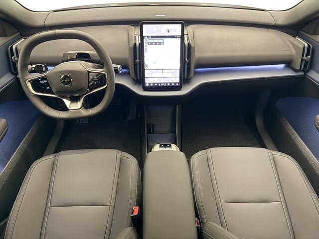 Volvo EX30 - EVERLAST - Extended Range Plus / 1.000 km's ! / 21" Block spoke satin black / Eibach verlagingsset / Getint glas / Stoel + Stuurwiel Verwarming /