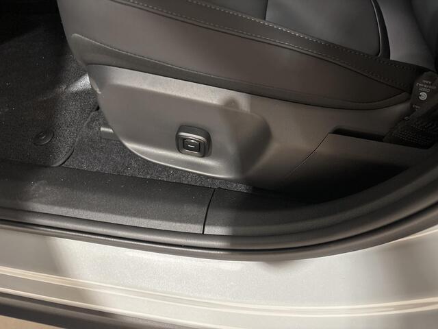 Volvo EX30 Single Motor Plus / Elektr. bed. stoelen