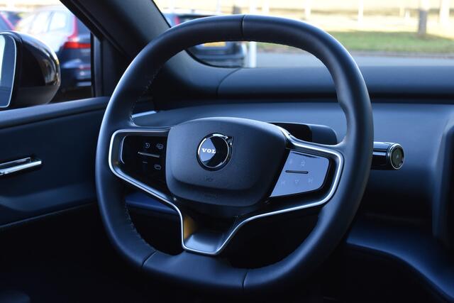 Volvo EX30 Twin Motor Performance 429PK Ultra 69 kWh | SoH 98,5% | 20'' Heico | Panodak | 1e eigenaar |