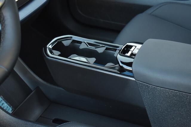 Volvo EX30 Twin Motor Performance 429PK Ultra 69 kWh | SoH 98,5% | 20'' Heico | Panodak | 1e eigenaar |