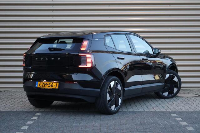 Volvo EX30 Single Motor Extended Range Plus 69 kWh | Climate pack | Warmtepomp | Harman Kardon