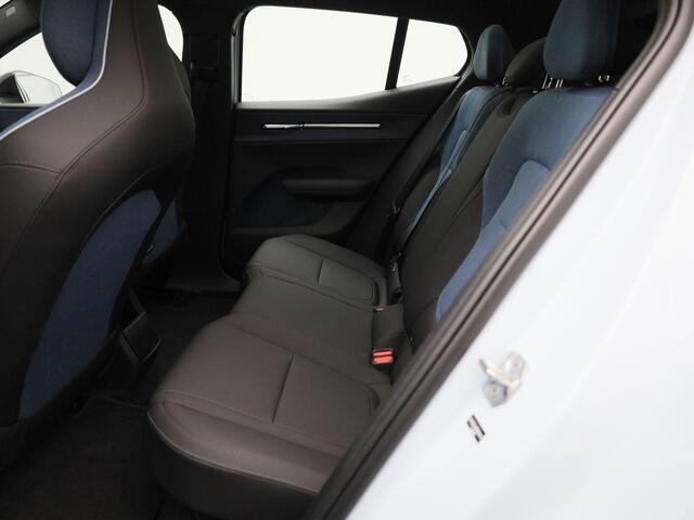 Volvo EX30 Single Motor Extended Range Ultra 69KWh | Google Maps | Apple & Android Carplay | Harman Kardon Geluidsysteem | Elec. Achterklep | 360 Camera & Sensoren | Sfeer verlichting | Glazendak |