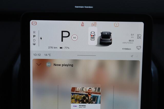 Volvo EX30 Single Motor Extended Range Plus 69 kWh -NL- Auto!! Harmon Kardon I Stoel+Stuur verw I Camera