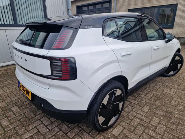 Volvo EX30 Single Motor Extended Range Plus 69 kWh Climate Pack | NL AUTO