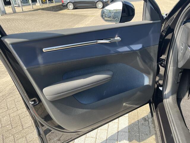 Volvo EX30 Extended Range Ultra 69 kWh | Getinte Ramen | nieuw uit voorraad | rijdende DEMO |