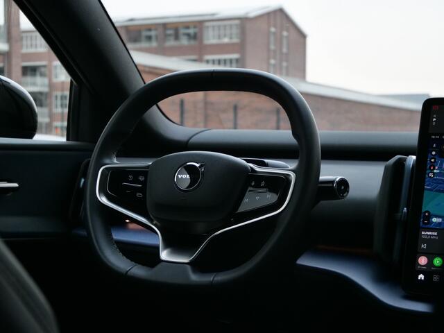 Volvo EX30 Single Motor Extended Range Ultra 69 kWh 272 Pk Automaat Navi / Pano-dak / Leer / 2 x Camera / DAB / Apple Carplay / SOH 98,1 %