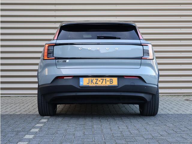 Volvo EX30 Twin Motor Performance Ultra 69 kWh | Climate pack | 20" velgen | Elektr. stoelen