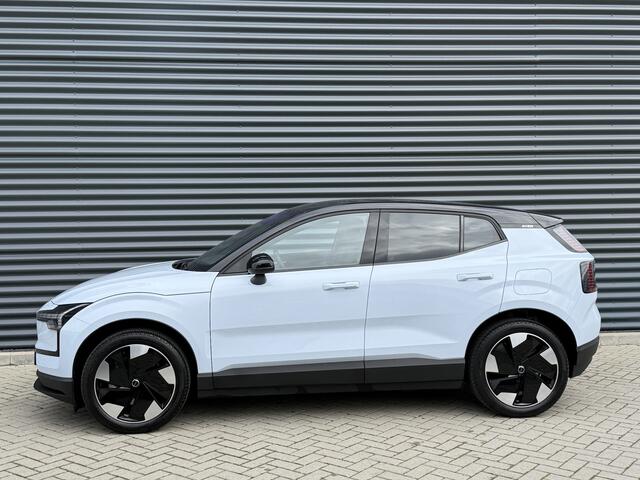 Volvo EX30 Single Motor Extended Range Plus 69 kWh Harman Kardon/Leder