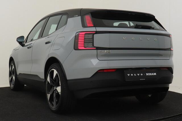 Volvo EX30 SINGLE MOTOR PLUS 51 kWh -CLIMATE|CARPLAY|CAMERA|ADAP.CRUISE|HARMAN/KARDON|20"