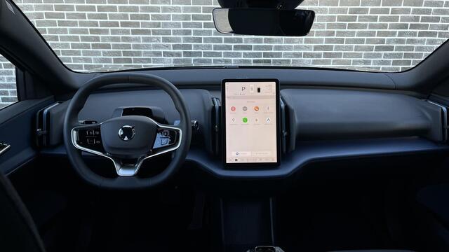 Volvo EX30 Single Motor Ext Range Ultra Black Ed Euro 69 kWh Black Edition | Europa | 69 kWh| Adaptive Cruise Control | Stoel + Stuurverwarming | 360 graden camera | 20 Inch | Getint Glas | Harman Kardon Audio | Panoramadak |