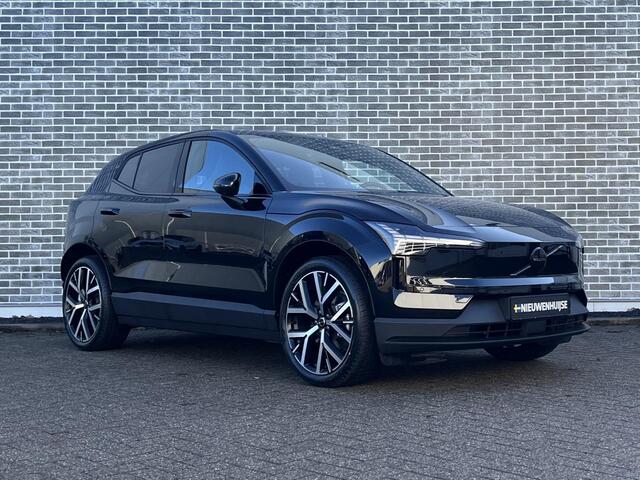 Volvo EX30 Single Motor Ext Range Ultra Black Ed Euro 69 kWh Black Edition | Europa | 69 kWh| Adaptive Cruise Control | Stoel + Stuurverwarming | 360 graden camera | 20 Inch | Getint Glas | Harman Kardon Audio | Panoramadak |