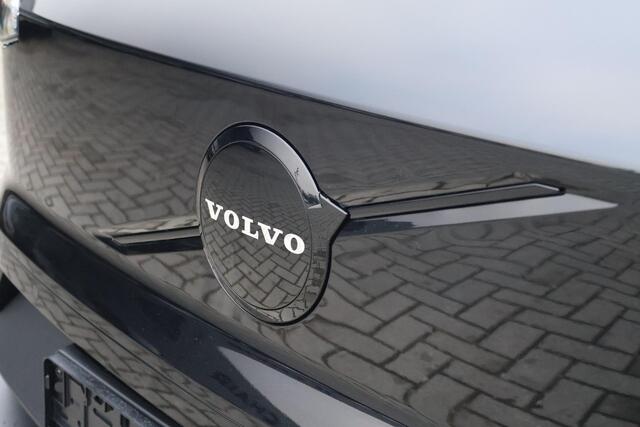 Volvo EX30 Single Motor Ext Range Plus black ED | 20" Lm Velgen | Stoel+Stuurwiel verwarming | Electr.Bed.Stoelen |