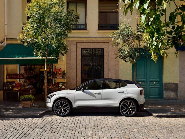 Volvo EX30 P8 AWD Ultra Europa 69 kWh | Nu te bestellen! Vanaf ¤32,995