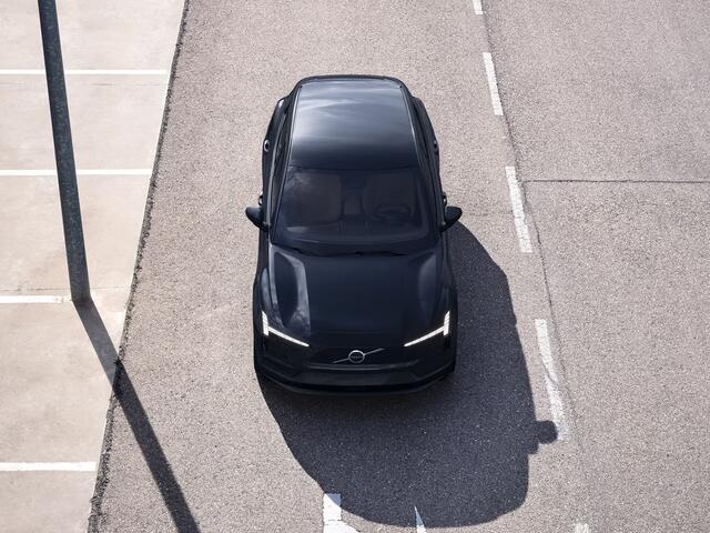 Volvo EX30 P3 Long Range Plus Europa 69 kWh | Parkeercamera | Harman Kardon | Stoel- en Stuurverwarming | Elektrische stoelen