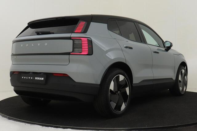 Volvo EX30 P5 LONG RANGE PLUS EUROPA 69 kWh -HARMAN/KARDON|CLIMATE|POWER-SEATS|KEYLESS|PRIVACY.GLAS|ZWART-DAK|19"