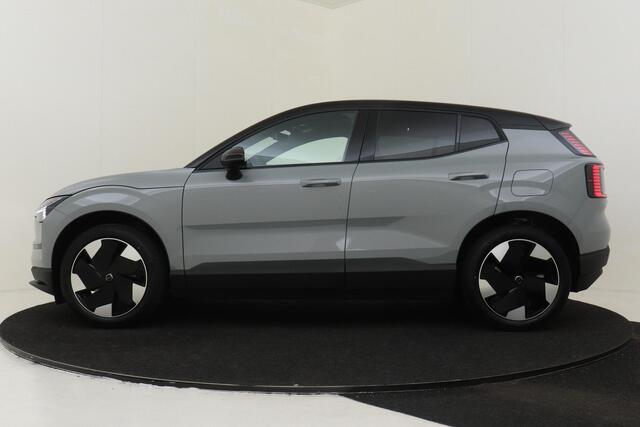 Volvo EX30 P5 LONG RANGE PLUS EUROPA 69 kWh -HARMAN/KARDON|CLIMATE|POWER-SEATS|KEYLESS|PRIVACY.GLAS|ZWART-DAK|19"