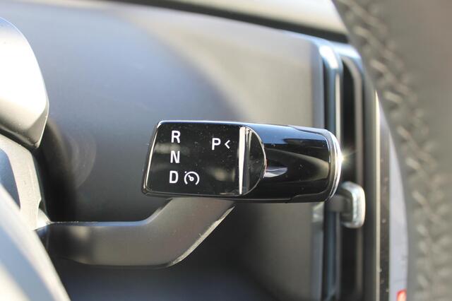 Volvo EX30 Single Motor Extended Range Plus 69 kWh Google Services / 19" lichtmetalen velgen / Parkeer sensoren voor en achter met parkeercamera achter / Adaptieve Cruise Control