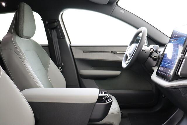 Volvo EX30 SINGLE MOTOR EXTENDED RANGE PLUS EUROPA 69 kWh -HARMAN/KARDON|POWER-SEATS|PRIVACY.GLAS|20"|PINE
