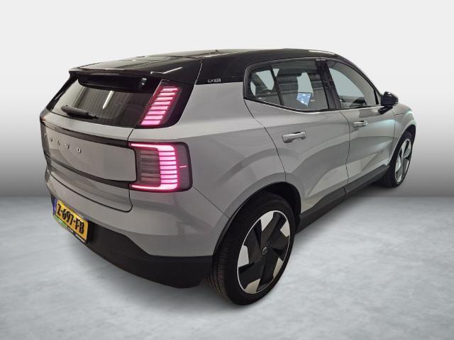 Volvo EX30 Single Motor Extended Range Plus 69 kWh | Climate Pack | Stoel en Stuurverwarming | Keyless Entry | Zwart Dak | Adaptieve Cruise Control | Blis |