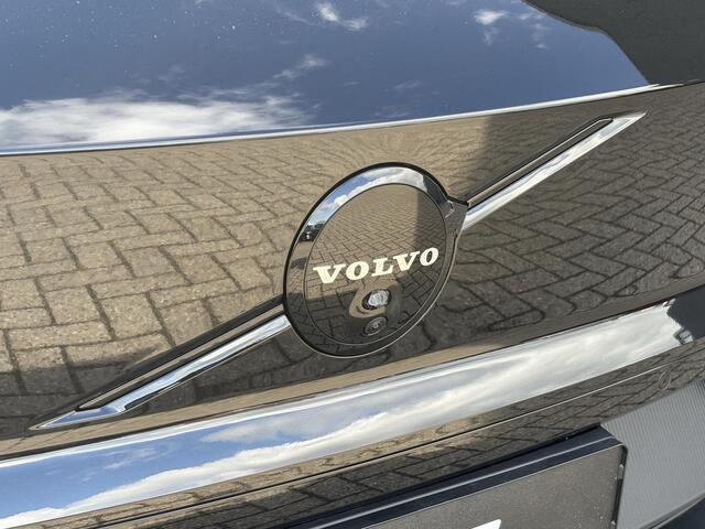 Volvo EX30 P5 Long Range Plus Black Edition Europa 69 kWh | Harman Kardon | Power Seats | Stoel en Stuurverwarming | Keyless Entry | Donker Glas |