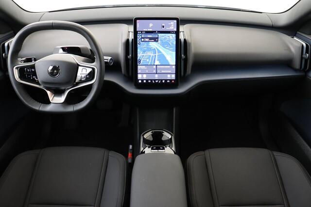 Volvo EX30 SINGLE MOTOR CORE 51 kWh -CLIMATE|CARPLAY|CAMERA|ADAP.CRUISE|PRIVACY.GLAS