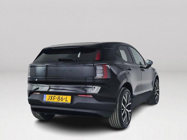 Volvo EX30 Single Motor Extended Range Plus Europa Black Edition 69 kWh | Parkeercamera | Harman Kardon | Stoel- en Stuurverwarming | 20'' velgen