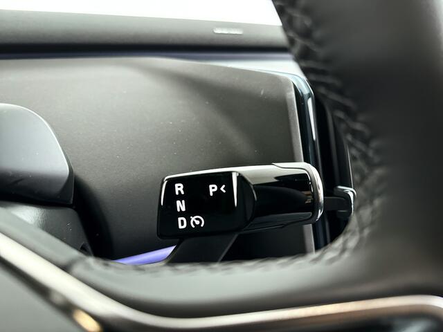 Volvo EX30 Single Motor Extended Range Plus Europa Black Edition 69 kWh | Parkeercamera | Harman Kardon | Stoel- en Stuurverwarming | 20'' velgen