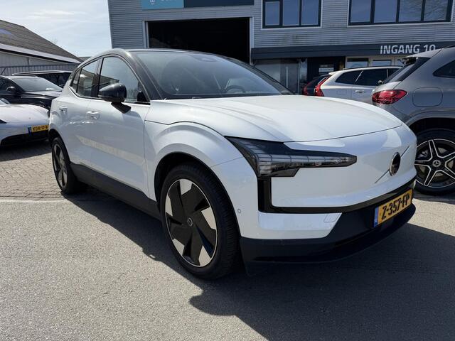 Volvo EX30 Twin Motor Performance Ultra 69 kWh trekhaak