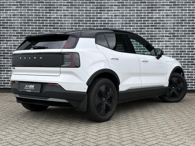 Volvo EX30 Cross Country Twin Motor Performance Ultra 69 kWh | Warmtepomp | Panoramadak | Tailored Wool | 360 Graden Camera | Cruise Control Adaptief | Google Maps