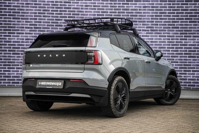 Volvo EX30 Cross Country Twin Motor Performance Ultra 69 kWh | Google | Long Range | 4x4 | Adaptieve Cruise | Stoel-/Stuurverwarming | Keyless | 360 Camera | Panoramadak | Elektr. Stoelen | Harman Kardon Audio | Elek. Achterklep | Getint Glas