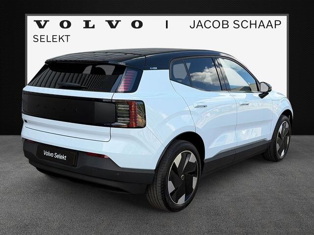Volvo EX30 Extended Range Plus 69 kWh / Pack Climat / Elektrisch verstelbare voorstoelen / Black Pack /