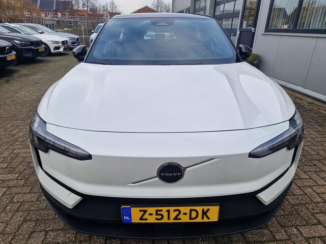 Volvo EX30 Single Motor Extended Range Plus 69 kWh Climate Pack | Warmtepomp | NL AUTO