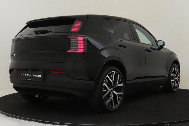 Volvo EX30 TWIN MOTOR PERF. ULTRA BLACK EDITION EUROPA 69 kWh -PANO.DAK|HARMAN/KARDON|360°CAM|AUT.INPARKEREN|POWER-SEATS|BLIS|20"|PRIVACY.GLAS