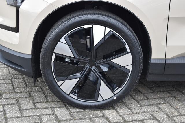 Volvo EX30 Extended Range Plus 272PK Europa 69 kWh | H&K | Blis | ACC | Climate | Elektr. Stoel