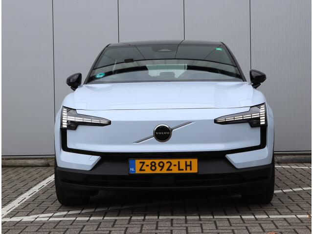 Volvo EX30 Single Motor Extended Range Plus 69 kWh | Trekhaak | Camera | Org. NL