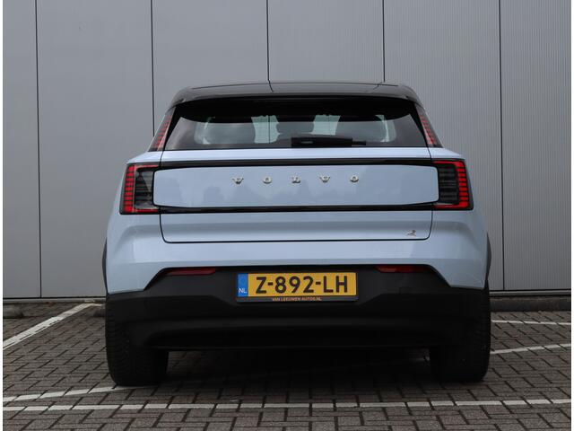 Volvo EX30 Single Motor Extended Range Plus 69 kWh | Trekhaak | Camera | Org. NL