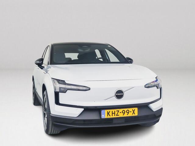 Volvo EX30 P3 Long Range Plus Europa 69 kWh | Parkeercamera | Harman Kardon | Stoel- en Stuurverwarming | Elektrische stoelen