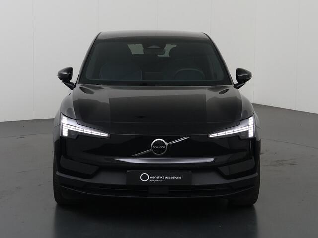 Volvo EX30 Single Motor Extended Range Plus 69 kWh | warmtepomp | Dodehoekdetectie | Achteruitrijcamera | Stoelverwarming | Stuurwielverwarming | Cruise control adaptief |