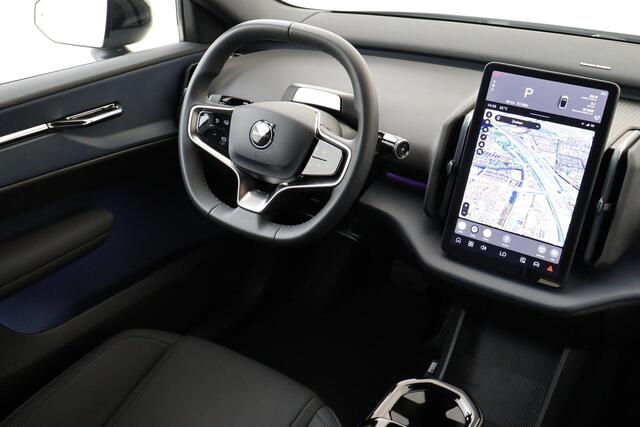 Volvo EX30 SINGLE MOTOR EXTENDED RANGE PLUS 69 kWh -HARMAN/KARDON|CAMERA|ADAP.CRUISE|BLIS|PRIVACY.GLAS