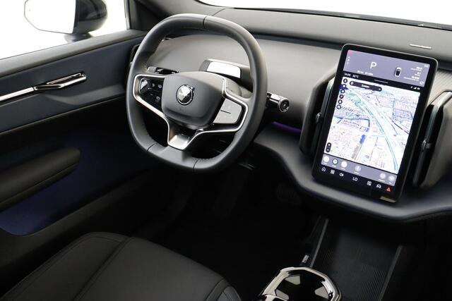 Volvo EX30 SINGLE MOTOR EXTENDED RANGE PLUS 69 kWh -HARMAN/KARDON|CAMERA|ADAP.CRUISE|BLIS|PRIVACY.GLAS