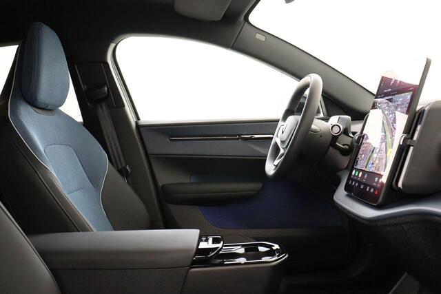 Volvo EX30 SINGLE MOTOR EXTENDED RANGE PLUS 69 kWh -HARMAN/KARDON|CAMERA|ADAP.CRUISE|BLIS|PRIVACY.GLAS