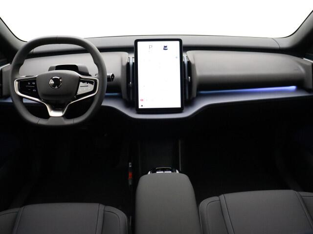 Volvo EX30 Extended Range Plus / Harman&Kardon Audio / 19'' / El. Achterklep / PDC + Camera / Zwart dak / 19" / Google / ACC / BLIS /