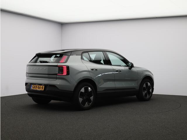 Volvo EX30 Single Motor Plus 51 kWh stoelverwarming / stuurverwarming