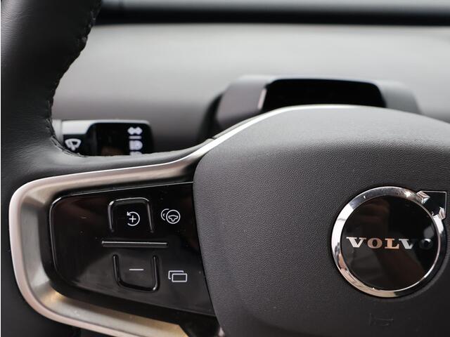 Volvo EX30 Single Motor Plus 51 kWh stoelverwarming / stuurverwarming