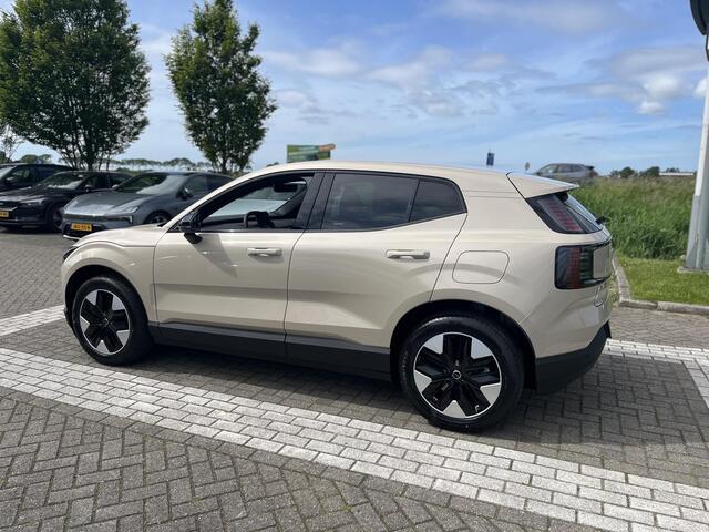 Volvo EX30 P3 Plus Europa 51 kWh | Climate Pack | Keyless Entry | Apple Carplay | Harman / Kardon | Adaptive Cruise Control |