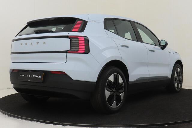 Volvo EX30 SINGLE MOTOR CORE 51 kWh -CLIMATE|CARPLAY|CAMERA|ADAP.CRUISE|PRIVACY.GLAS|SoH:99%