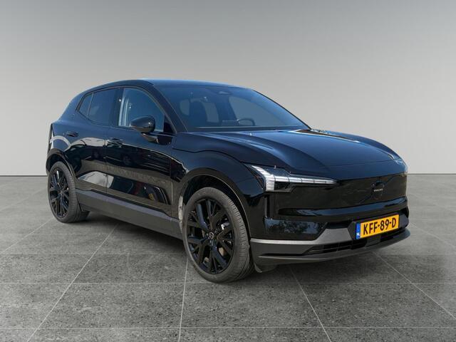 Volvo EX30 Single Motor Ext Range Plus Black Ed Europa 69 kWh l 20' Zwarte velgen l