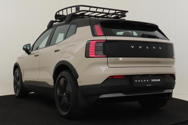 Volvo EX30 CROSS COUNTRY TWIN MOTOR PERFORMANCE ULTRA 69 kWh -PANO.DAK|HARMAN/KARDON|PRIVACY.GLAS|360°CAM|POWER-SEATS|AUT.PARKEREN|PINE